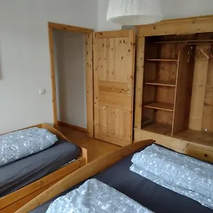  Apartment 4 Raumwohnung 2 Km Vom Hauptbahnhof Entfernt